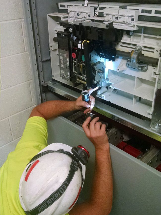 Electric Equipment Repair in Los Angeles, California